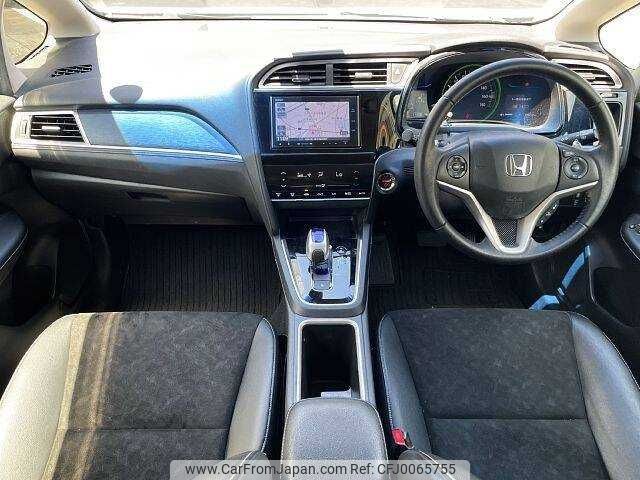 honda fit-shuttle 2015 504928-923025 image 1