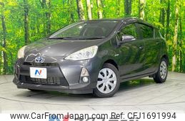 toyota aqua 2012 CFJ1691994