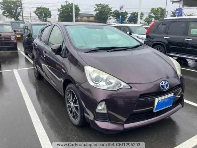 toyota aqua 2014 -TOYOTA--AQUA DAA-NHP10--NHP10-2386623---TOYOTA--AQUA DAA-NHP10--NHP10-2386623- image 2
