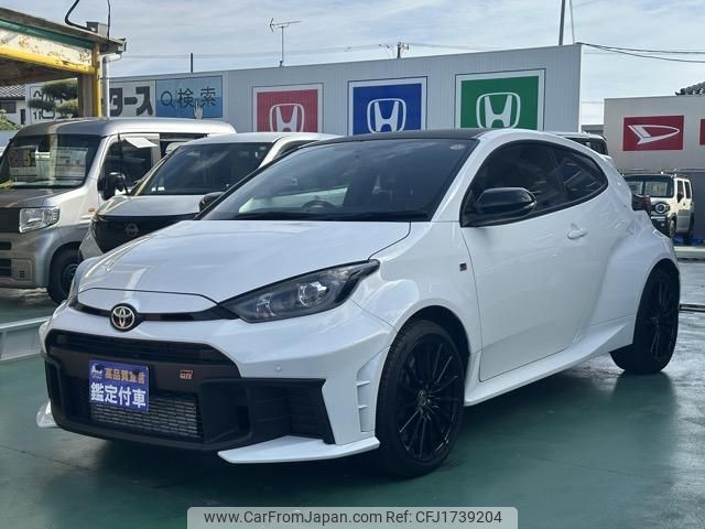 toyota yaris 2024 CFJ1739204 image 2