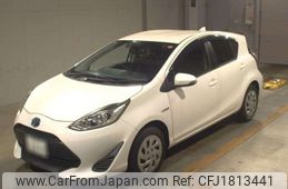 toyota aqua 2019 CFJ1813441