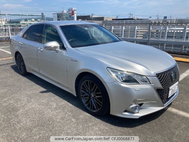 toyota crown 2013 -TOYOTA--Crown AWS210--6043735---TOYOTA--Crown AWS210--6043735- image 1