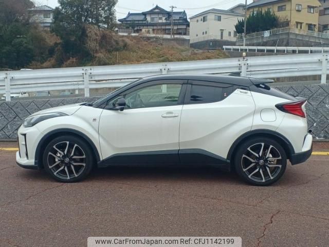 toyota c-hr 2020 quick_quick_6AA-ZYX11_ZYX11-2030012 image 2