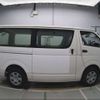 toyota hiace-van 2011 CFJ1855138 image 4