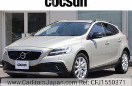 volvo v40 2017 CFJ1550371