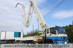 isuzu giga 2010 CFJ1597654