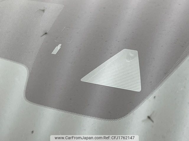 mazda axela 2017 CFJ1762147 image 2