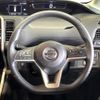 nissan serena 2016 CFJ1573163 image 14