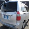 toyota noah 2008 Y2025020031F-12 image 6