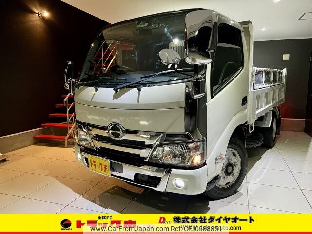 hino dutro 2017 -HINO--Hino Dutoro TKG-XZU620T--XZU620-0012688---HINO--Hino Dutoro TKG-XZU620T--XZU620-0012688- image 1