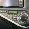 toyota aqua 2014 CFJ1636623 image 7
