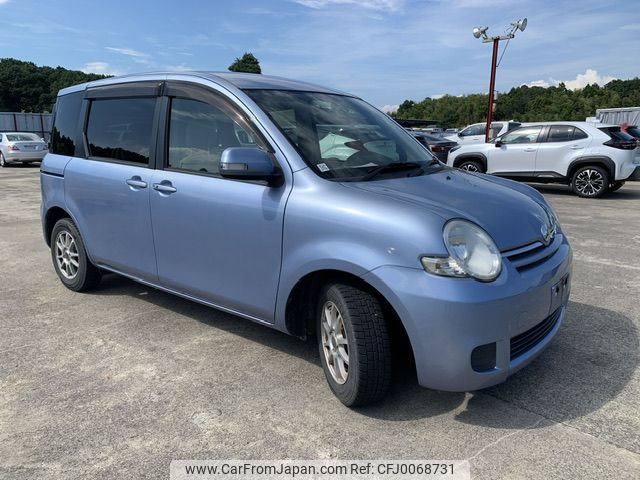 toyota sienta 2011 NIKYO_JW52909 image 1