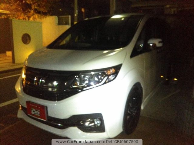 honda stepwagon 2017 -HONDA--Stepwgn DBA-RP3--RP3-1117618---HONDA--Stepwgn DBA-RP3--RP3-1117618- image 1