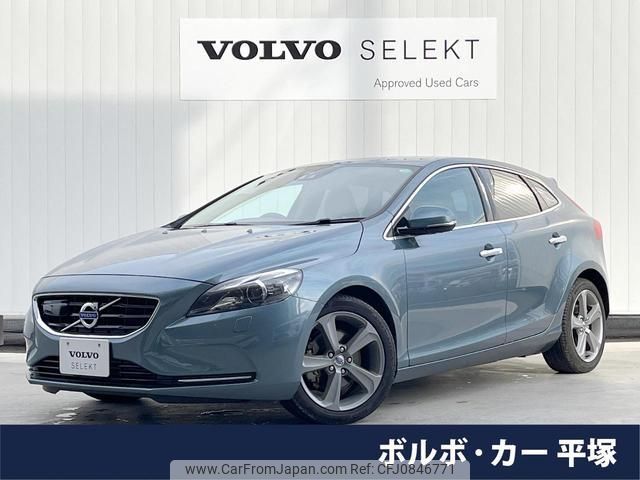 volvo v40 2014 quick_quick_MB4164T_YV1MV485BE2136769 image 1