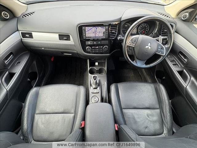 mitsubishi outlander-phev 2013 CFJ1649896 image 2