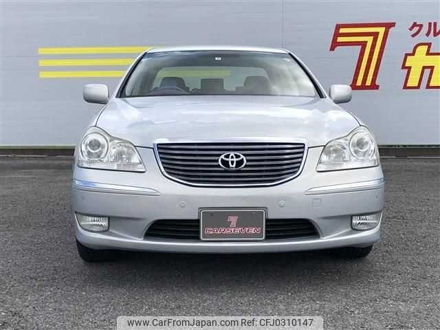 toyota crown-majesta 2005 TE4302 image 1