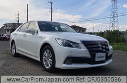 toyota crown 2015 -TOYOTA--Crown DAA-AWS210--AWS210-6096525---TOYOTA--Crown DAA-AWS210--AWS210-6096525-