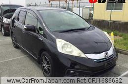 honda fit-shuttle 2013 CFJ1686632