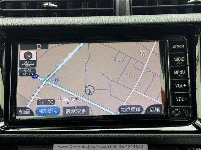 toyota aqua 2017 CFJ1811543 image 2