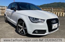 audi a1 2013 -AUDI 【静岡 330ﾓ3117】--Audi A1 8XCAX--DB091284---AUDI 【静岡 330ﾓ3117】--Audi A1 8XCAX--DB091284-