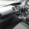 nissan serena 2020 24631401 image 33