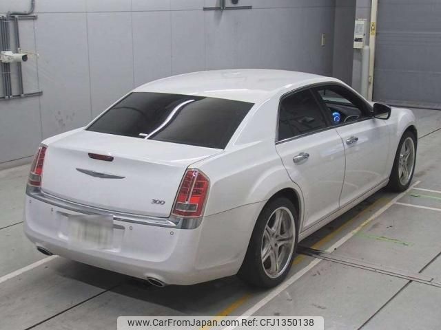 chrysler 300 2014 quick_quick_ABA-LX36_2C3CCATG6DH592805 image 2