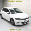 volkswagen polo 2018 -VOLKSWAGEN--VW Polo AWCHZ-WVWZZZAWZKU000243---VOLKSWAGEN--VW Polo AWCHZ-WVWZZZAWZKU000243- image 1