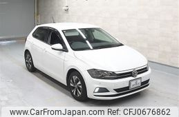 volkswagen polo 2018 -VOLKSWAGEN--VW Polo AWCHZ-WVWZZZAWZKU000243---VOLKSWAGEN--VW Polo AWCHZ-WVWZZZAWZKU000243-