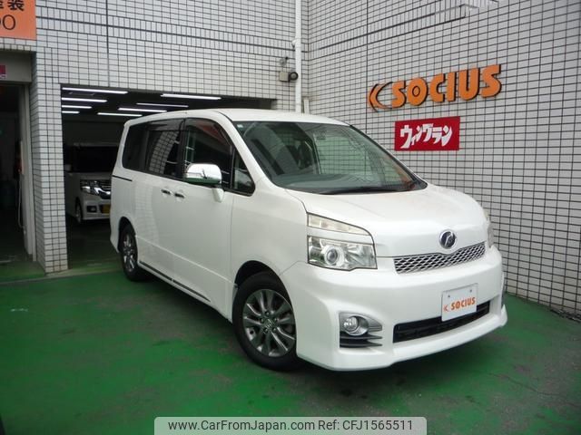 toyota voxy 2012 CFJ1565511 image 1
