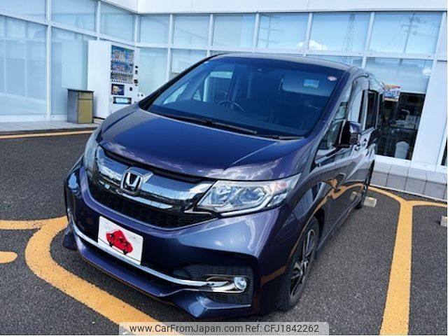 honda stepwagon 2017 CFJ1842262 image 1