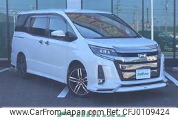 toyota noah 2018 -TOYOTA--Noah DBA-ZRR80W--ZRR80-0392062---TOYOTA--Noah DBA-ZRR80W--ZRR80-0392062-