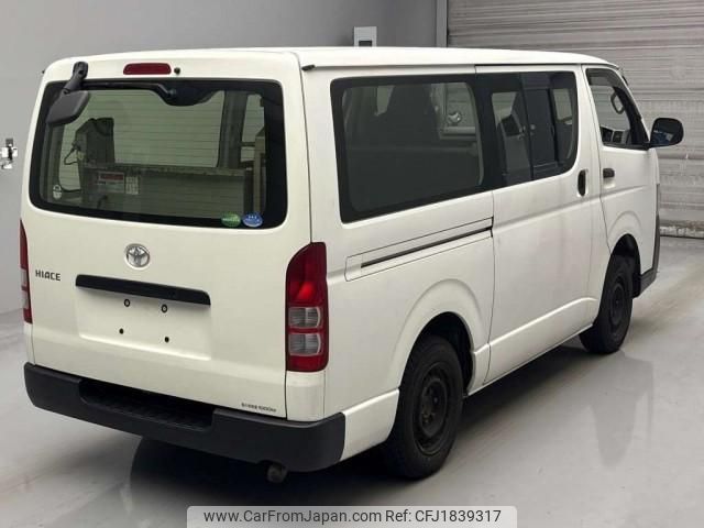 toyota hiace-van 2013 CFJ1839317 image 2