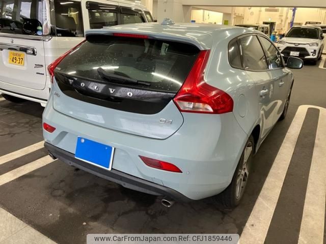 volvo v40 2017 CFJ1859446 image 2