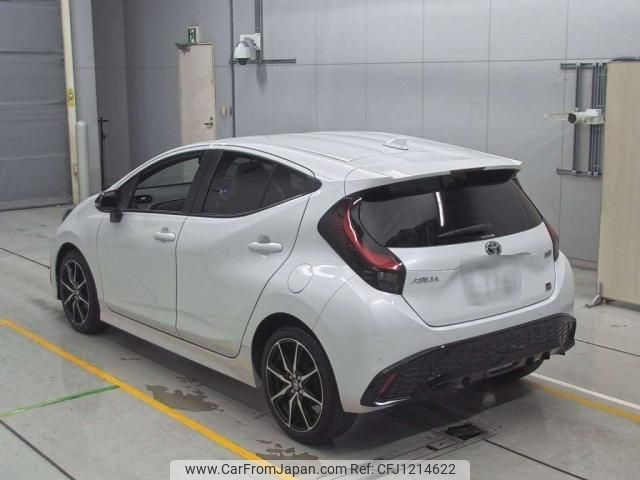 toyota aqua 2023 quick_quick_6AA-MXPK11_MXPK11-2149348 image 2