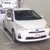 toyota aqua 2014 -TOYOTA 【沖縄 501ﾒ7596】--AQUA DAA-NHP10-2359541---TOYOTA 【沖縄 501ﾒ7596】--AQUA DAA-NHP10-2359541- image 1