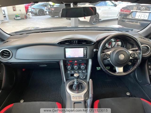 toyota 86 2018 CFJ1523015 image 2