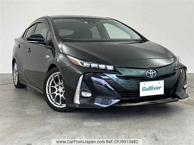 toyota prius-phv 2017 -TOYOTA--Prius PHV DLA-ZVW52--ZVW52-3022045---TOYOTA--Prius PHV DLA-ZVW52--ZVW52-3022045- image 1