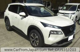 nissan x-trail 2023 -NISSAN 【大阪 303】--X-Trail 6AA-SNT33--SNT33-032136---NISSAN 【大阪 303】--X-Trail 6AA-SNT33--SNT33-032136-