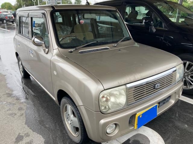 car_b0f8e1cb-5f17-459a-8729-