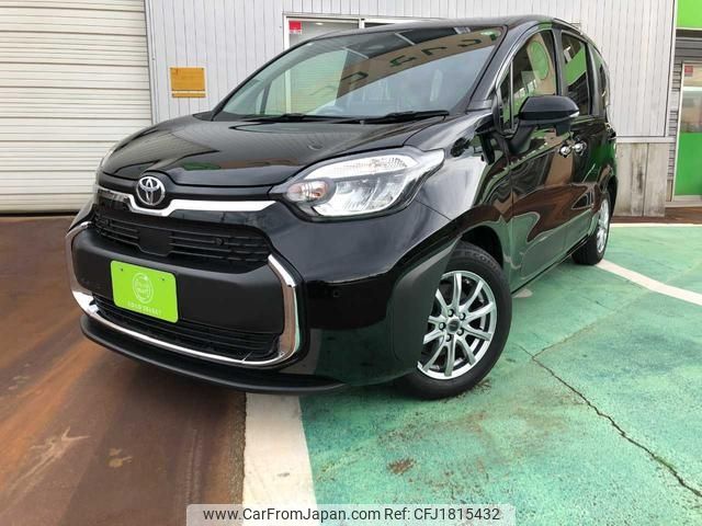 toyota sienta 2023 CFJ1815432 image 1