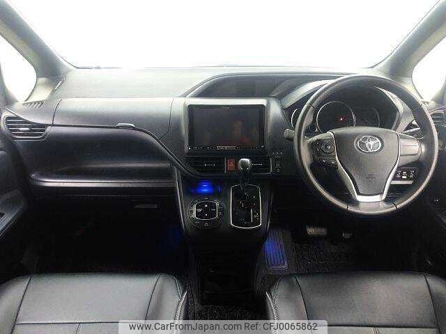 toyota voxy 2014 504928-923108 image 1