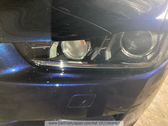 jaguar xe 2019 CFJ1869967 image 2