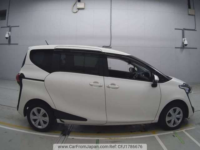 toyota sienta 2021 CFJ1786676 image 2