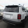 toyota land-cruiser-wagon 2024 CFJ1676233 image 2
