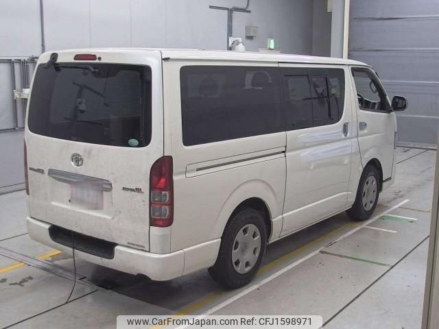 toyota regiusace-van 2010 CFJ1598971 image 2
