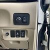 nissan elgrand 2002 CFJ1759823 image 8