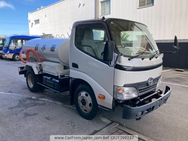 hino dutro 2011 CFJ1799237 image 1