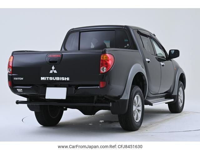 mitsubishi triton 2010 quick_quick_KB9T_KB9T-0001247 image 2