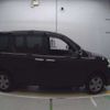 toyota sienta 2013 CFJ1576159 image 8