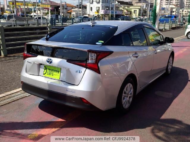 toyota prius 2021 quick_quick_6AA-ZVW51_ZVW51-6183973 image 2